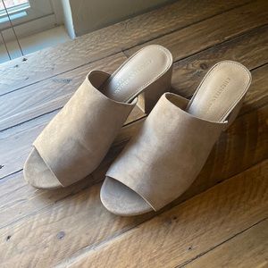Christian Soriano peep toe suede chunky heel womens 7.5